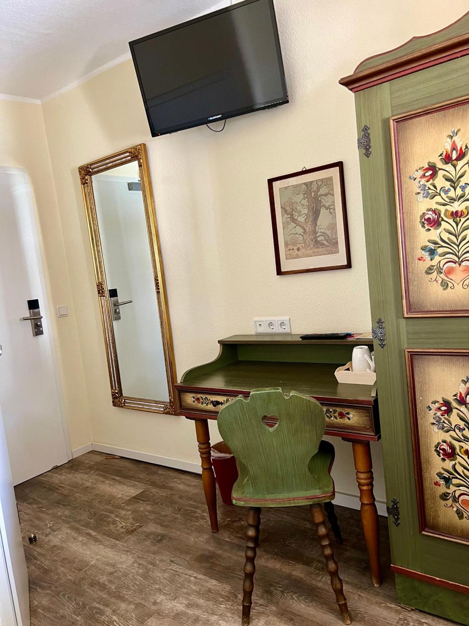 Hetzel'S Hotelchen Olpe bei Meschede 外观 照片